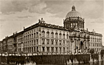 1928 - Mostra di Hess nell'ex Castello imperiale di Berlino